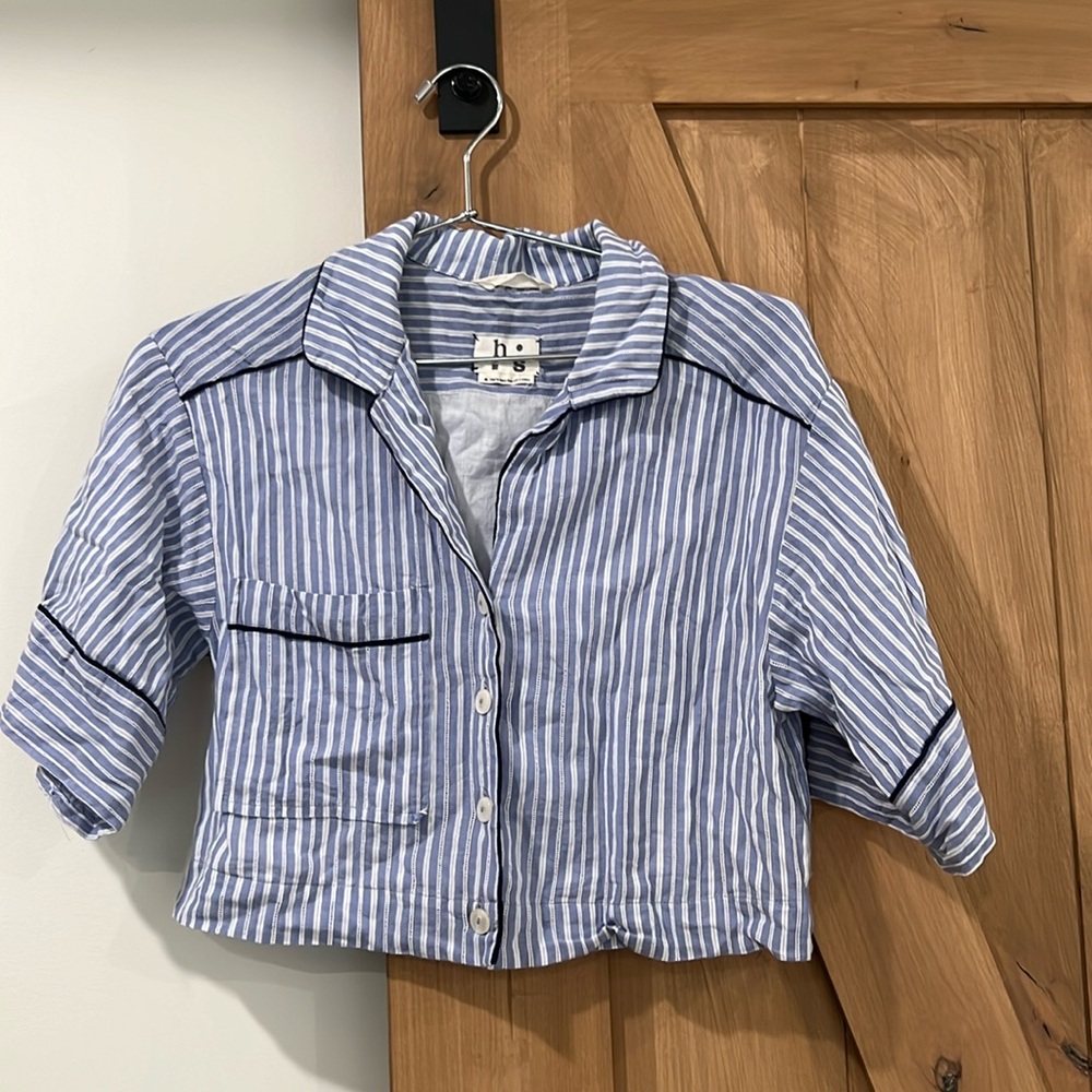 Harper Sage cropped button down shirt